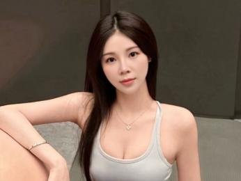 JulieNana webcam model stream image