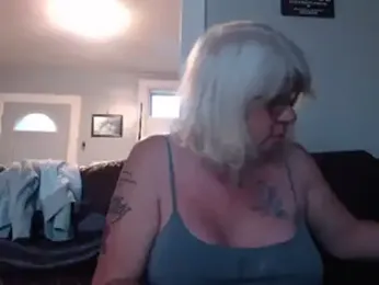 canadiancougar1965 webcam model stream image
