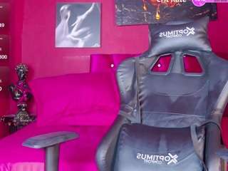 daliana-gounbolt webcam model stream image