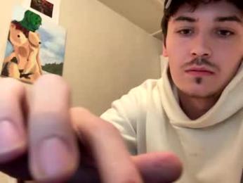 yungstudbev webcam model stream image