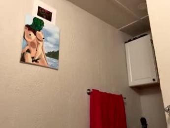 yungstudbev webcam model stream image