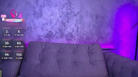MelanieWild webcam model stream image