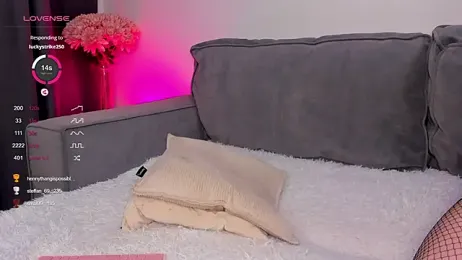 Elissluvv webcam model stream image