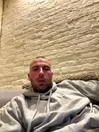 Rotteei1 webcam model stream image