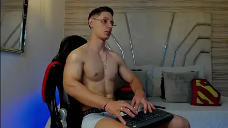 MAXTHOMSON webcam model stream image