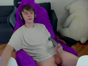 aron_neall webcam model stream image