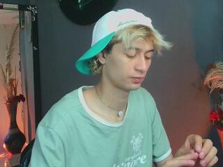 Mattias Dantee webcam model stream image