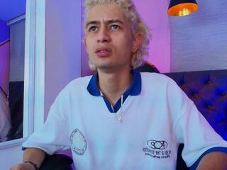 Mattias Dantee webcam model stream image