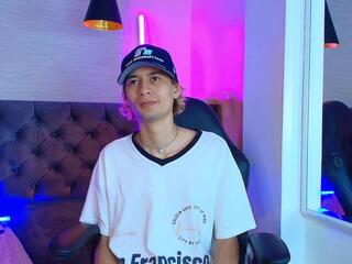 Mattias Dantee webcam model stream image