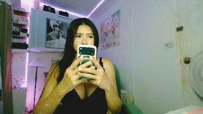 RiriStarr webcam model stream image