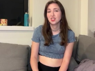 tilliemay webcam model stream image