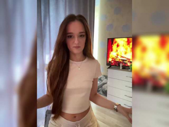 ymnichka webcam model stream image