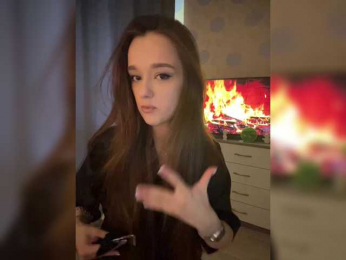 ymnichka webcam model stream image