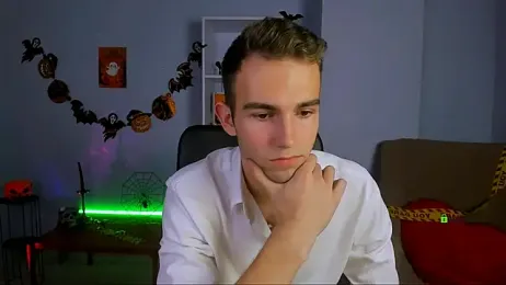 astren_villo webcam model stream image