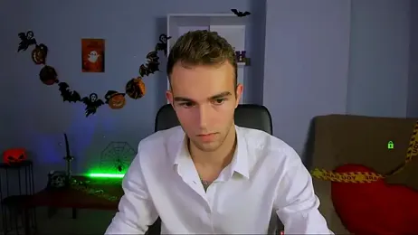 astren_villo webcam model stream image