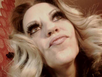 LadyVelvet webcam model stream image