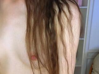 Lyn Cunard webcam model stream image