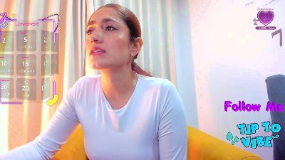 VicCruz webcam model stream image