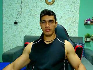 Gilbert Marquez webcam model stream image