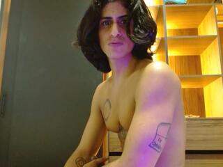 Noah Kooper webcam model stream image