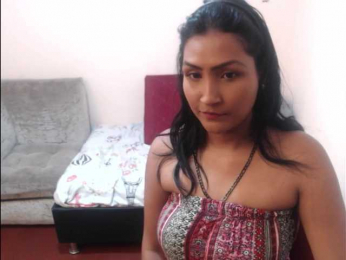 Leah-666 webcam bongacams model stream image