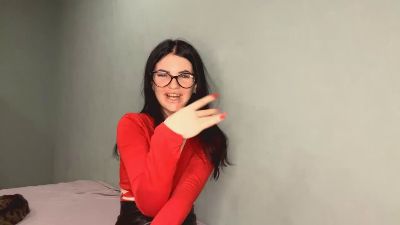 AlbertaHeather webcam model stream image