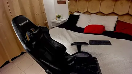 Emmet_CollinsJS webcam model stream image