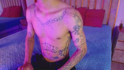 EnzoHunter webcam model stream image