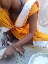 parmila203 webcam model stream image