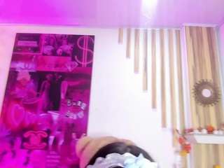 lia-thompsom webcam model stream image