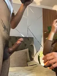 Noa_N_Luxy webcam model stream image