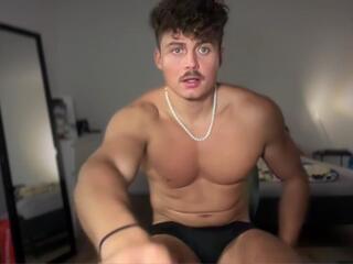 Noah Sandler webcam model stream image