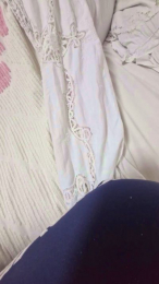 Monella52 webcam model stream image