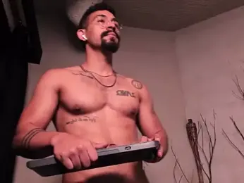 Romeocolin webcam model stream image