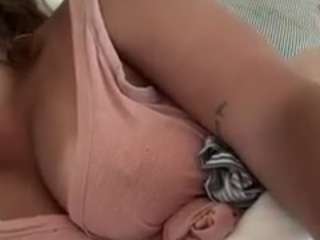 squishmellow1234 webcam model stream image