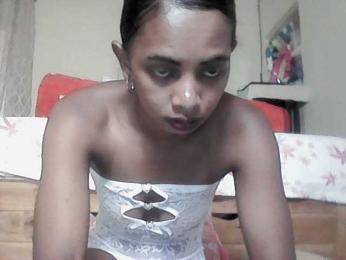 Madayana webcam bongacams model stream image