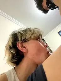 yefftwink webcam model stream image