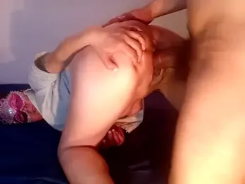 Sharoneighbor webcam model stream image
