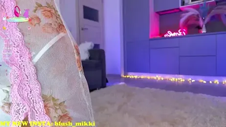 mikkixmeow webcam model stream image