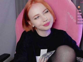 luvsoak webcam model stream image