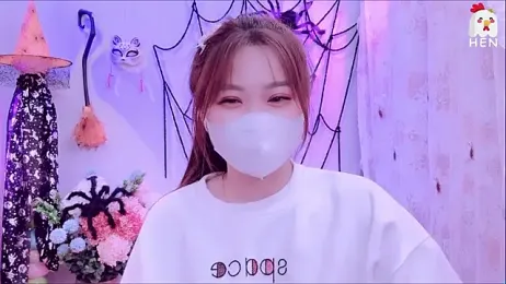 Hen-1m52 webcam model stream image