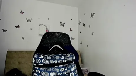 Nicol_Swift_ webcam model stream image