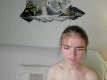 yala_111 webcam model stream image