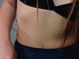 Adelaide Canova webcam flirt4free model stream image