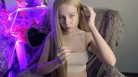 sarakaell webcam model stream image