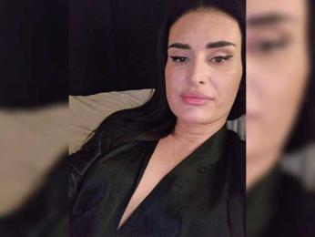 XStrawberryX webcam model stream image