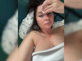 Olli2431 webcam model stream image