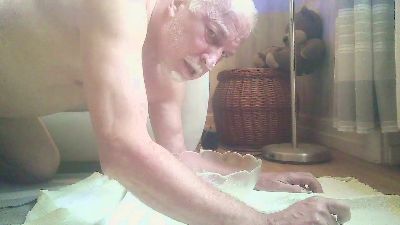 helinetrav42 webcam model stream image