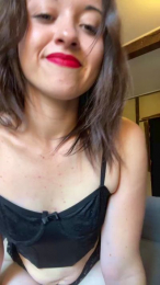 Totopikka webcam model stream image