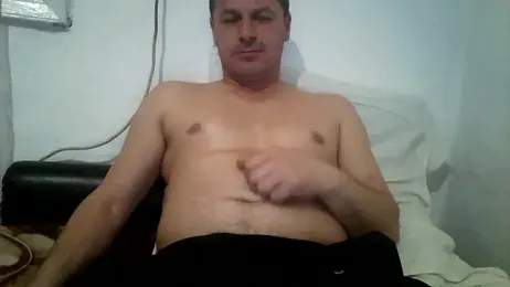 Ivan9iutt webcam model stream image